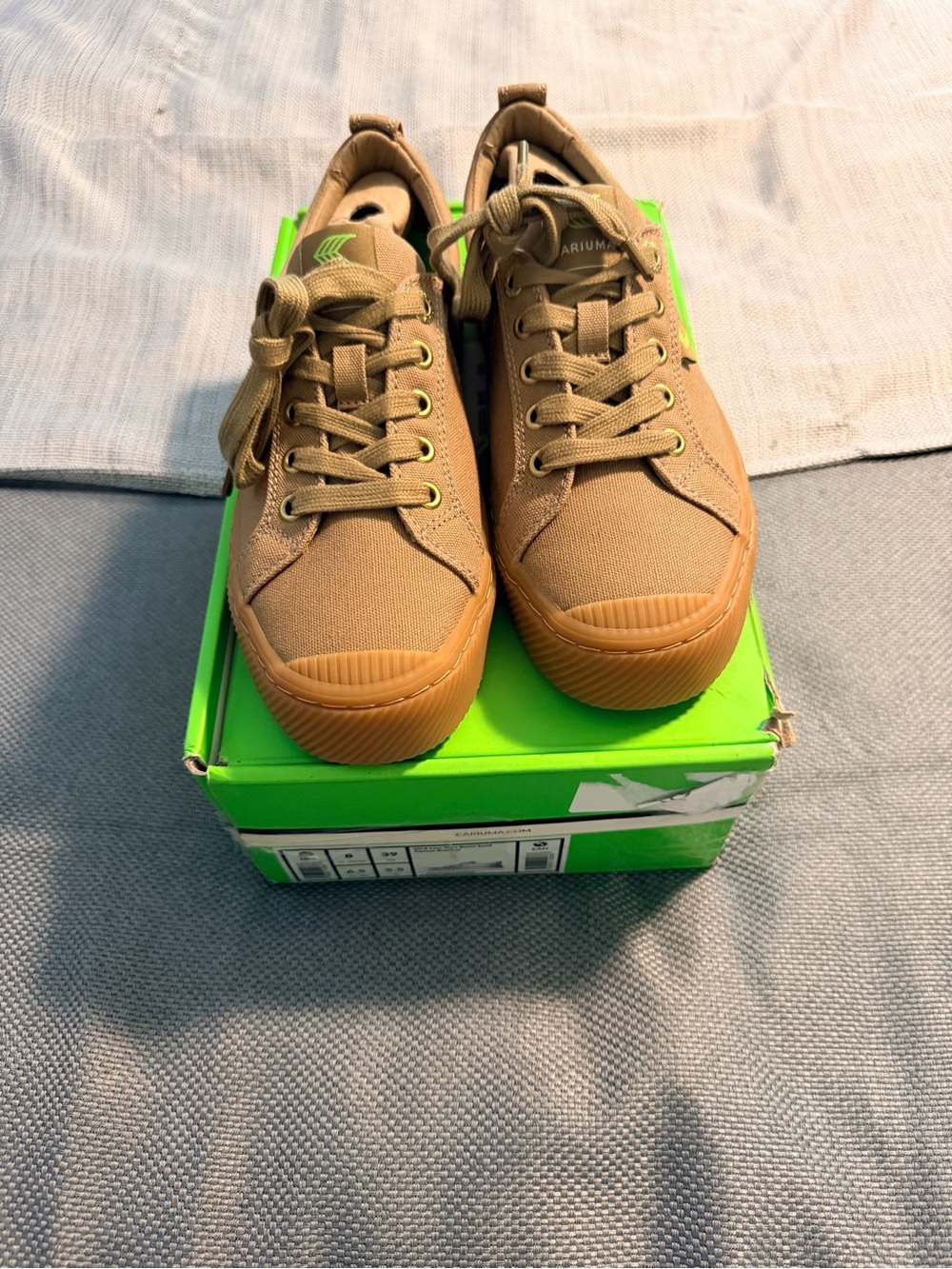 Cariuma Women's OCA Sneakers